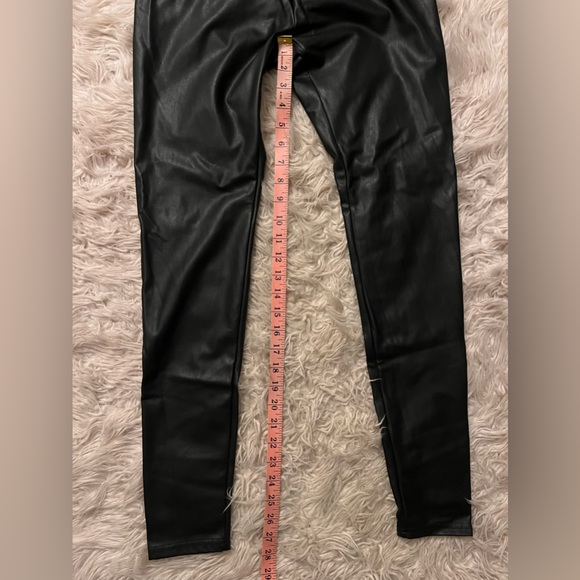 Wild fable faux leather leggings - Picture 4 of 8